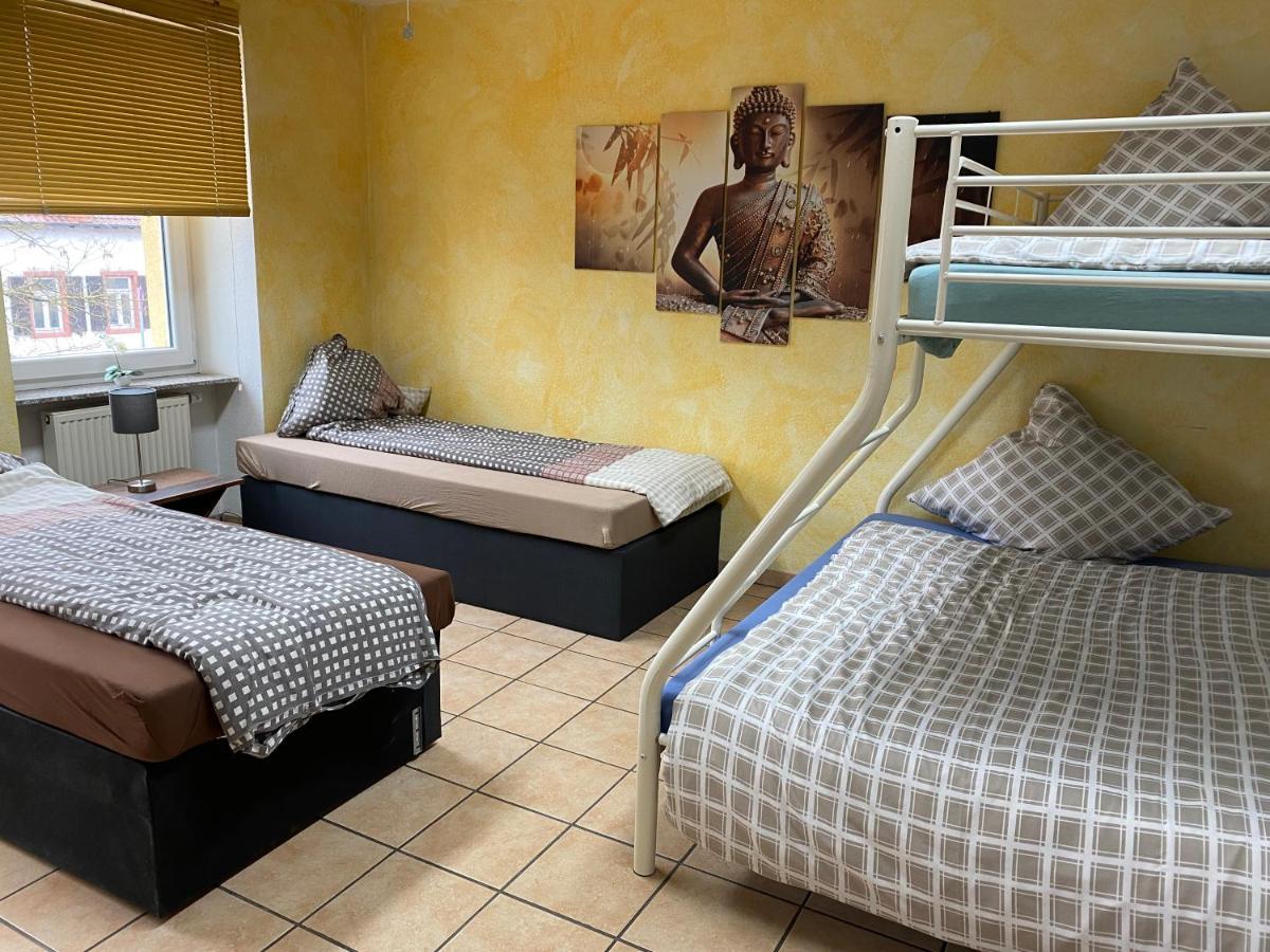Apartments Rhona I Und II Neunkirchen City Ngoại thất bức ảnh