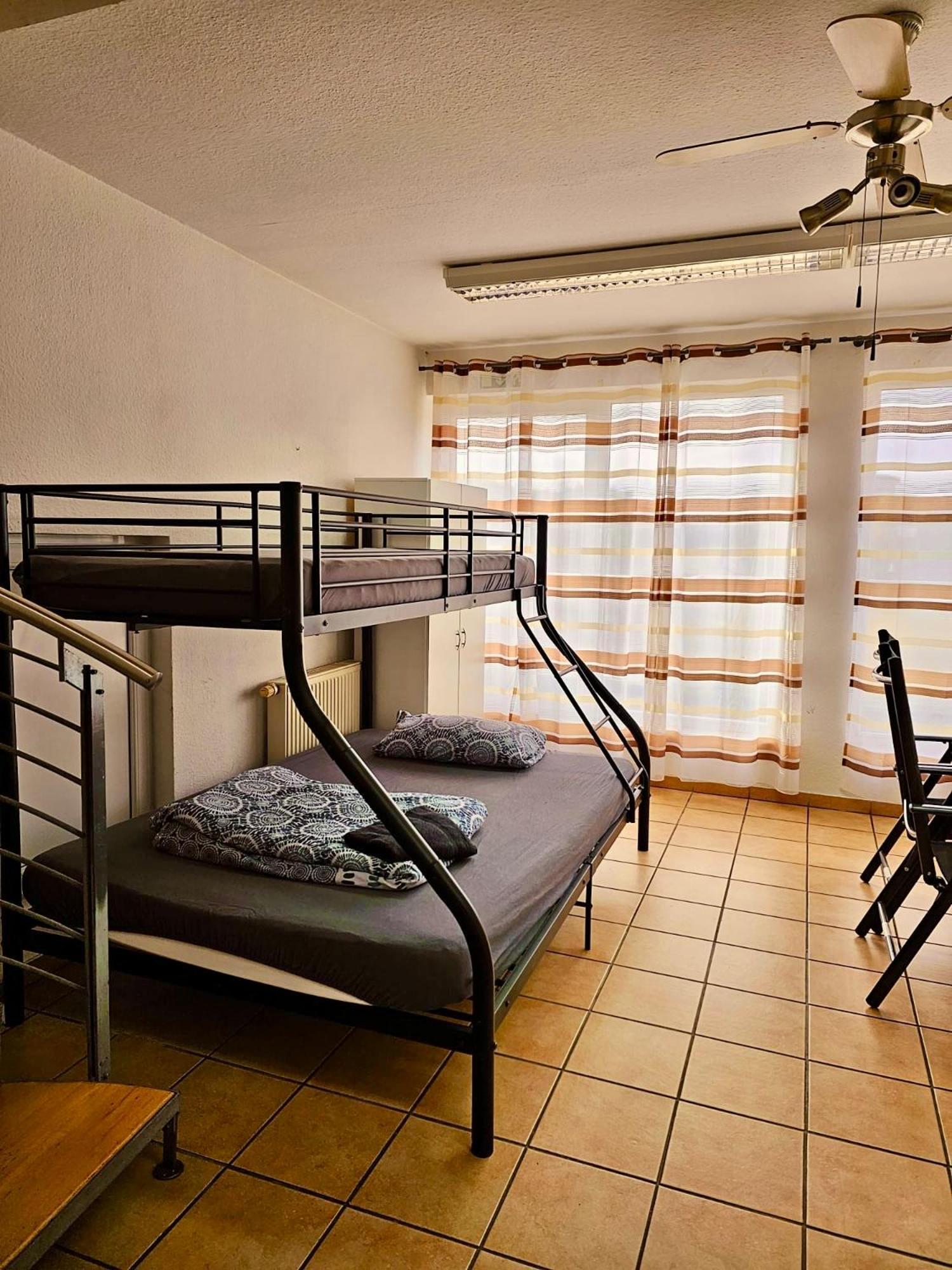 Apartments Rhona I Und II Neunkirchen City Ngoại thất bức ảnh