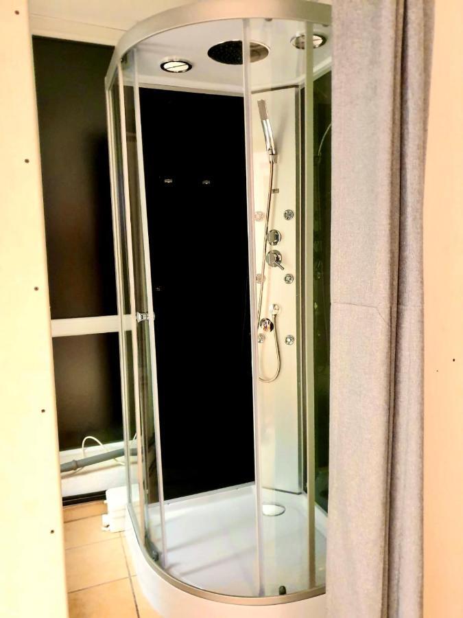 Apartments Rhona I Und II Neunkirchen City Ngoại thất bức ảnh